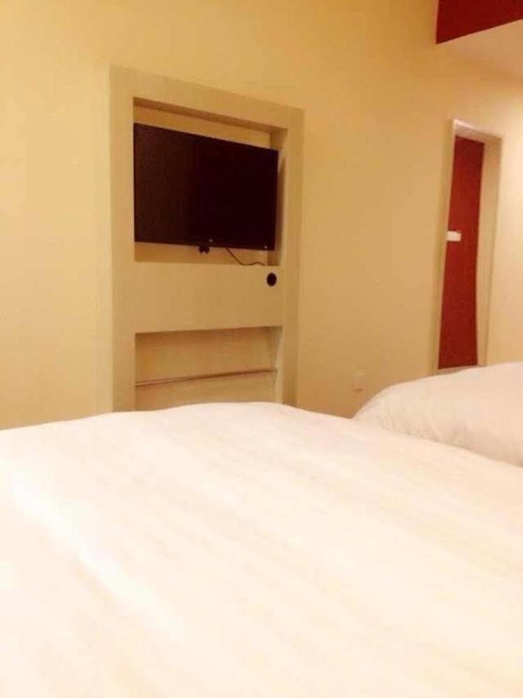 Hanting Hotel Shanghai Jiaotong University Jiangchuan Road Second Branch Xangai Exterior foto
